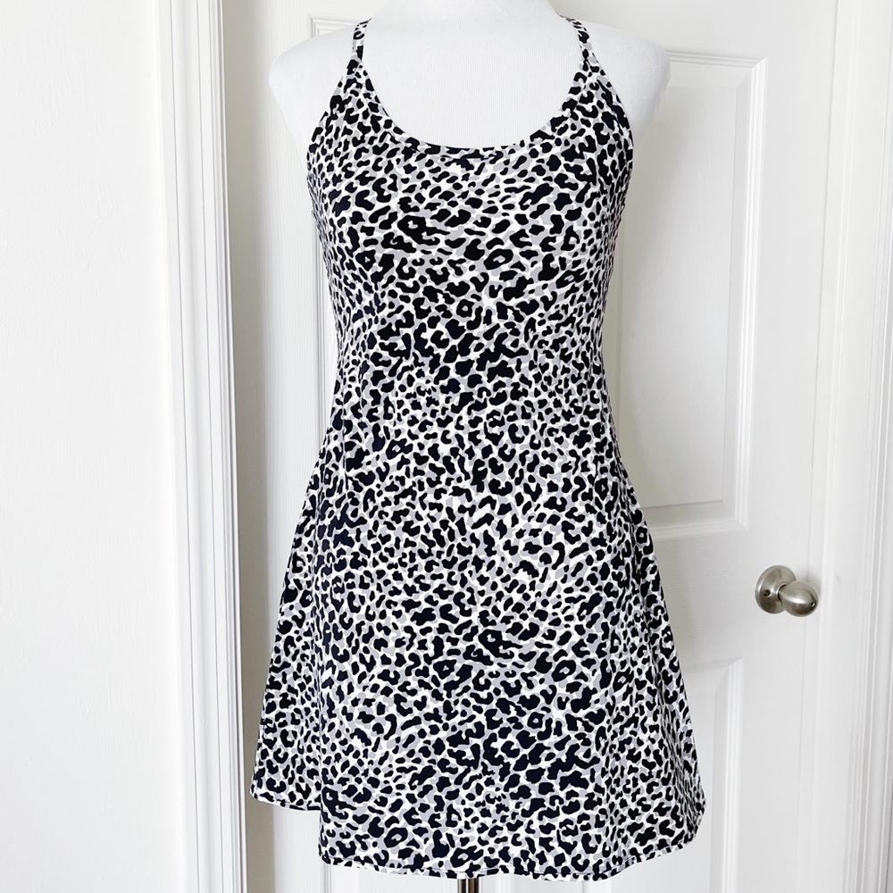 NWOT Outdoor Voices Limited Edition Snow Leopard Exercise Dress